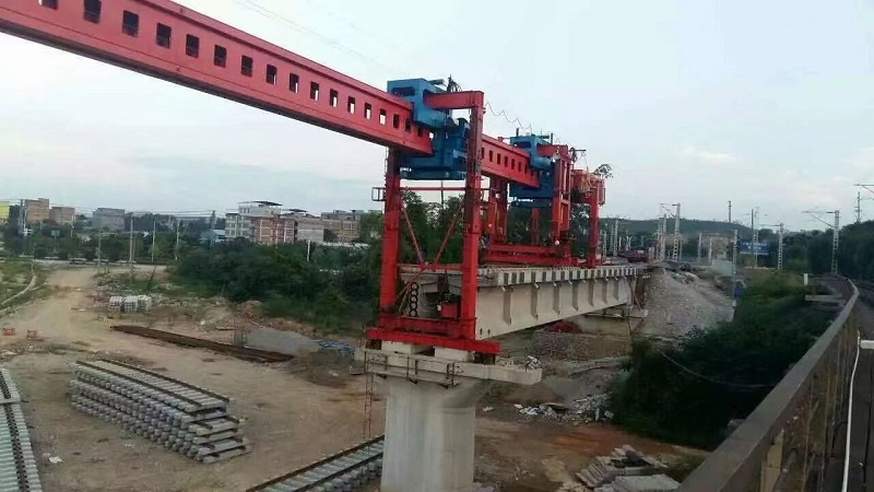 青海果洛步履式架桥机厂家 步履式架桥机落梁的微动控制与精度保障实践